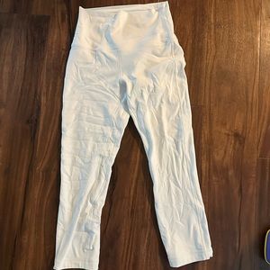 Lululemon White Crop Align Legging